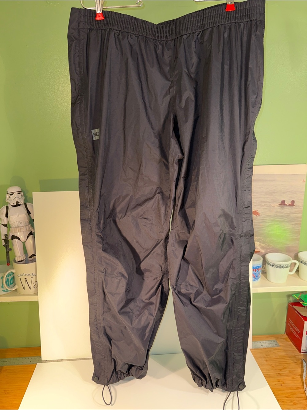 women's Black Windbreaker Pants, MEC